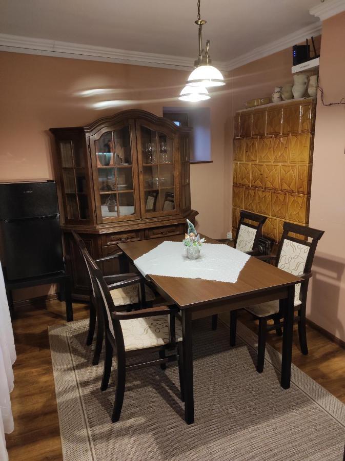 Mátyás Apartman Tata Esterno foto